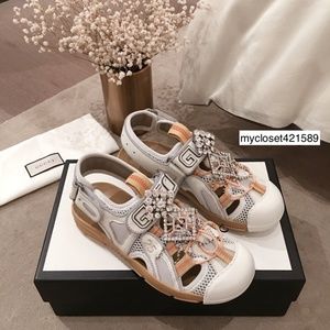 Gucci Womens Sandals SZ 6 White Leather w/Crystals